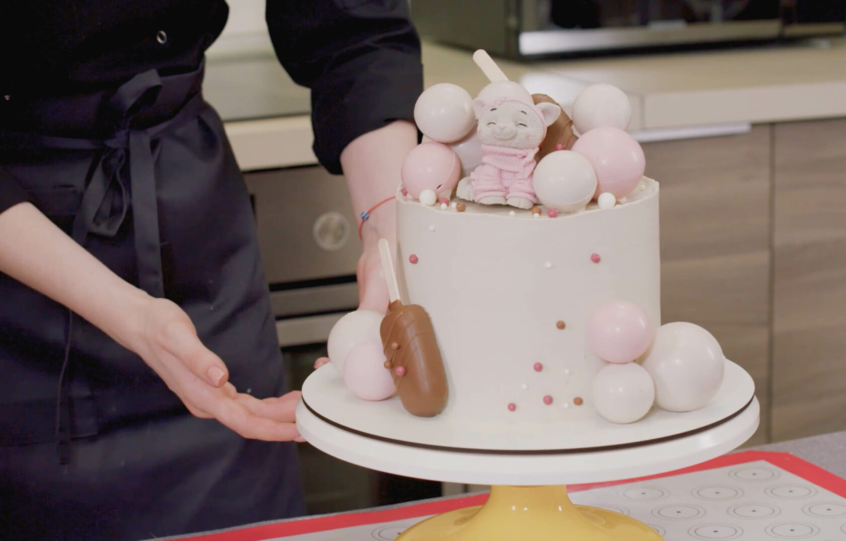 Фото 7 — Мастер класс по декорированию торто